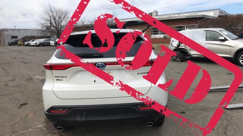 2021 toyota venza 17