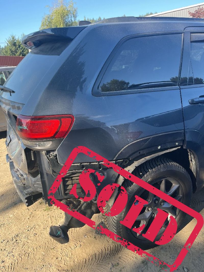2020 jeep grand cherokee 21