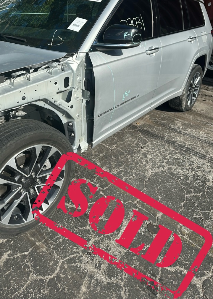 2021 jeep grand cherokee 21