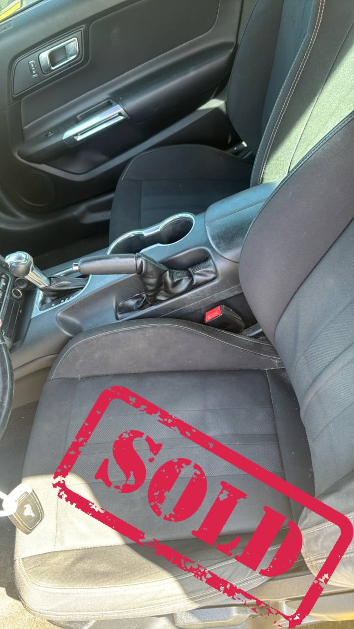 2018 ford mustang 24