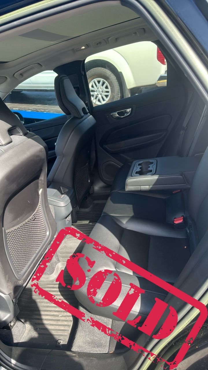2023 volvo xc60 b5 core 22
