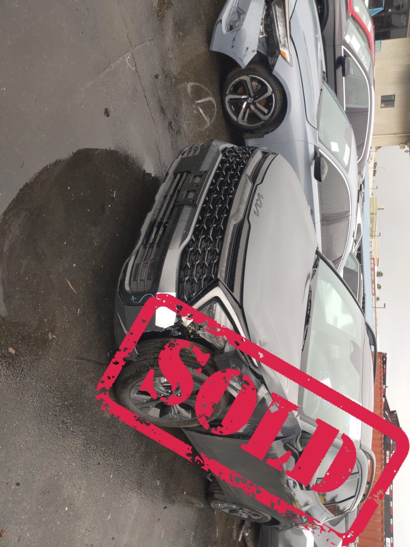 2025 kia sportage plug 4